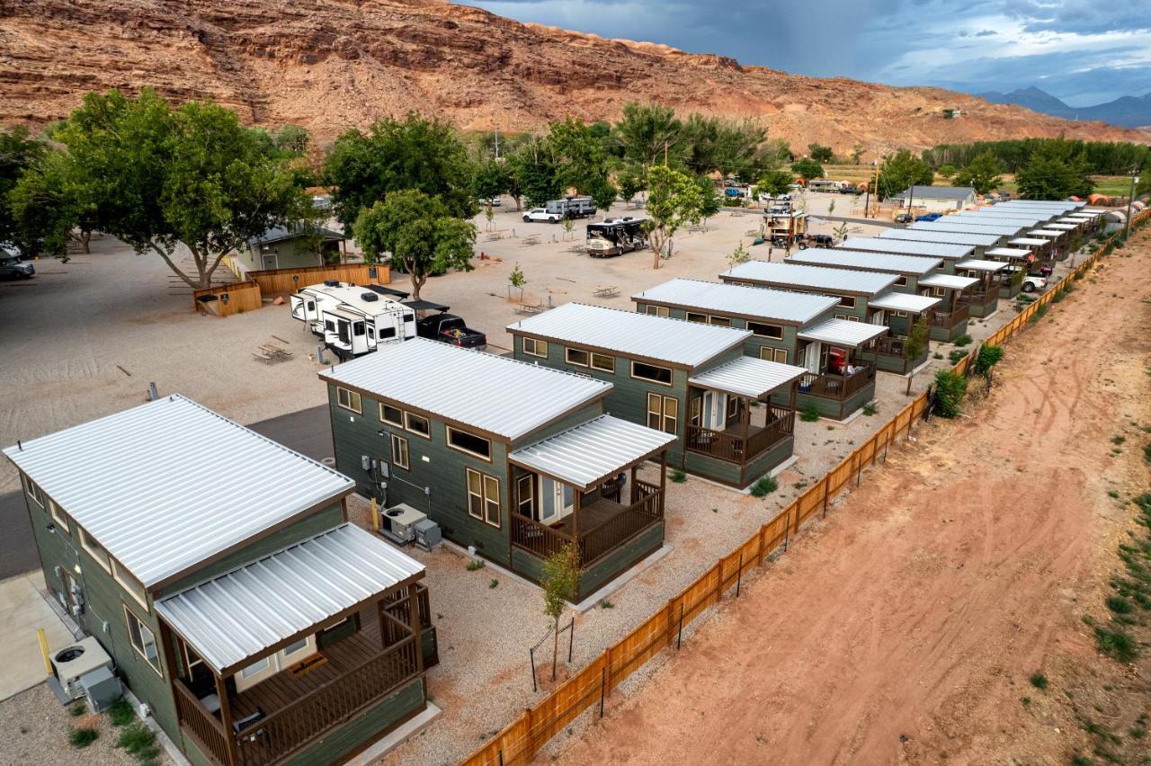 Sun Outdoors North Moab Hotel Bagian luar foto